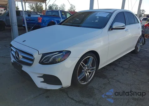 2019 Mercedes-Benz E 300 из США, поврежденный, VIN WDDZF4JBXKA580776